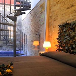 Loft independiente con Piscina compartida en Centro de Valencia
